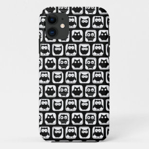 Owl Pattern in Black and White iPhone 11 Case