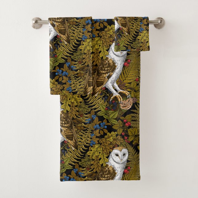 Owls, ferns, oak and berries 2 bath towel set (Insitu)