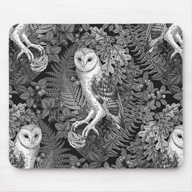 Owls, ferns, oak and berries 4 mouse mat (Front)