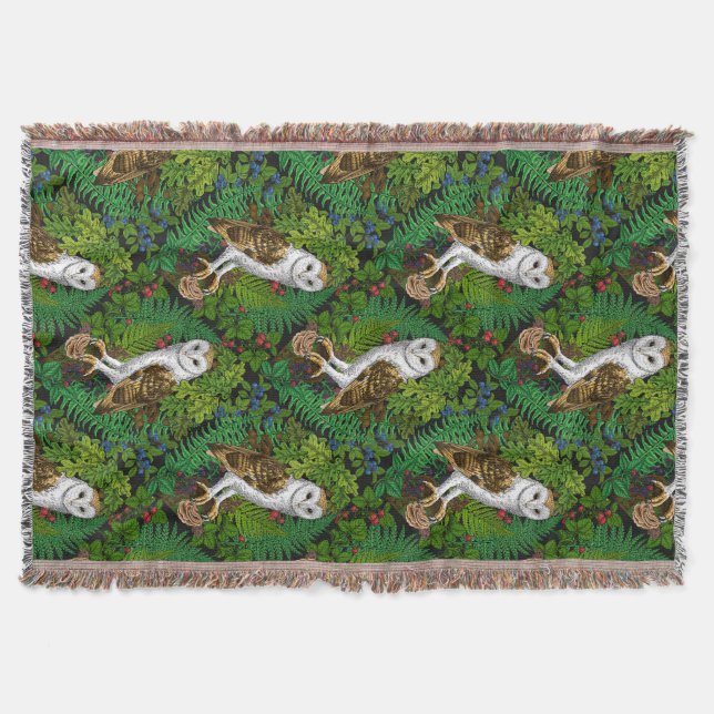 Owls, ferns, oak and berries throw blanket (Front)