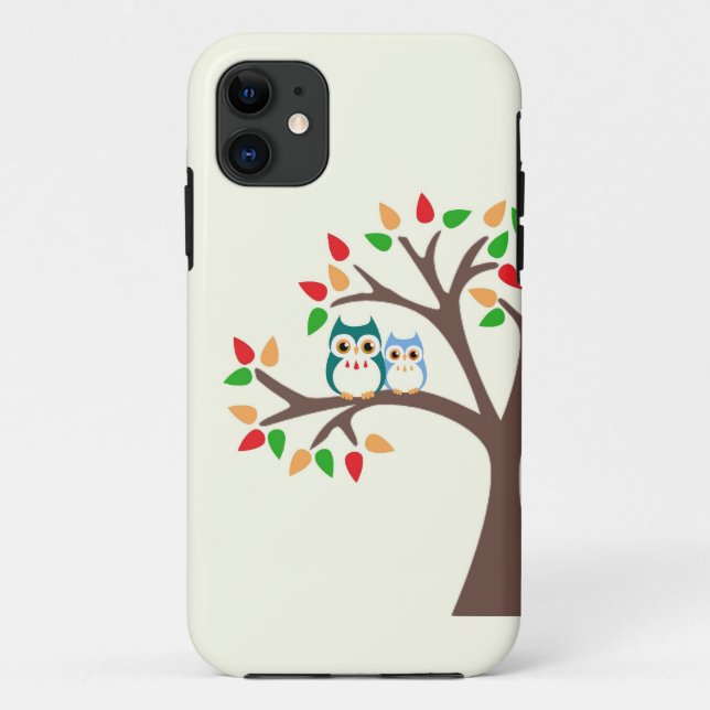 Owls in an all-season tree i Phone case (Back)