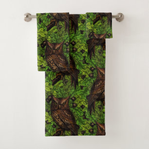 Owls in the oak tree, green and brown bath towel set