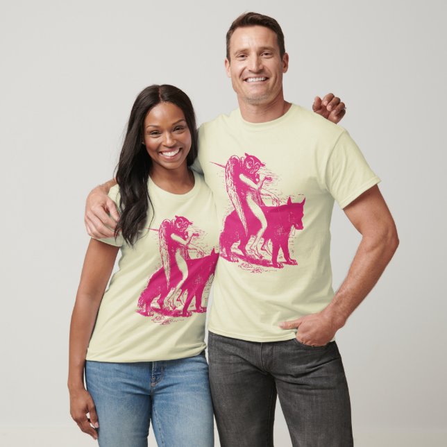 owlwolf in magenta T-Shirt (Unisex)