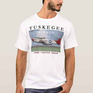 P51D Red Tail fighter flown by Tuskegee Airmen T-Shirt