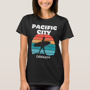 PACIFIC CITY OREGON SURF VINTAGE SUNSET SURFING T-Shirt