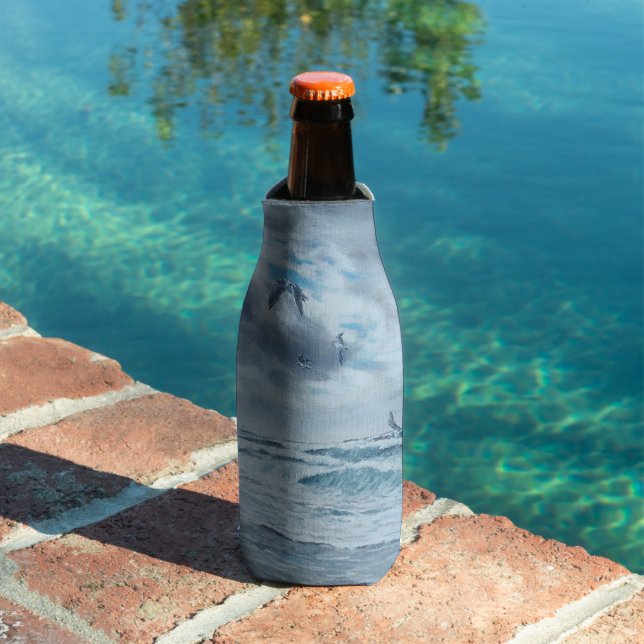 Pacific coast seascape, beach, seagulls, waves bottle cooler (In Situ Pool)