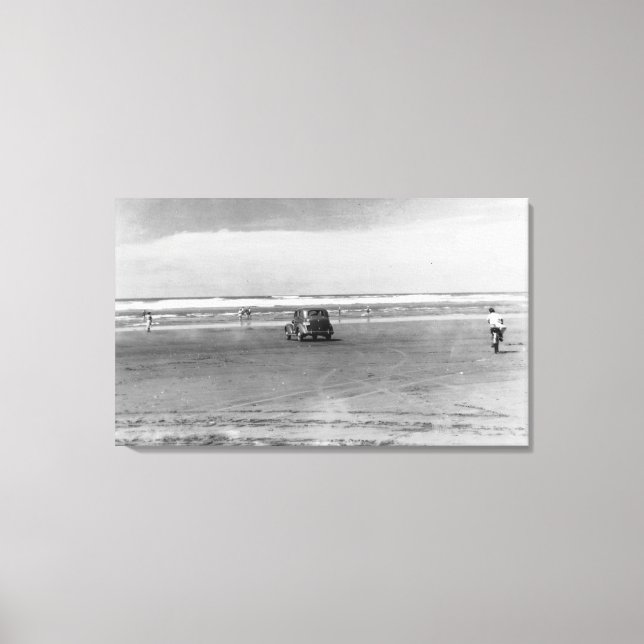 Pacific Ocean Beach Scene Photograph Canvas Print (Front)