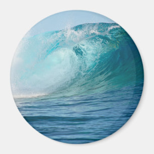 Pacific ocean big wave breaking round magnet