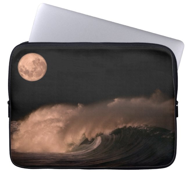 Pacific Storm Waves | North Shore of Oahu, Hawaii Laptop Sleeve (Front)