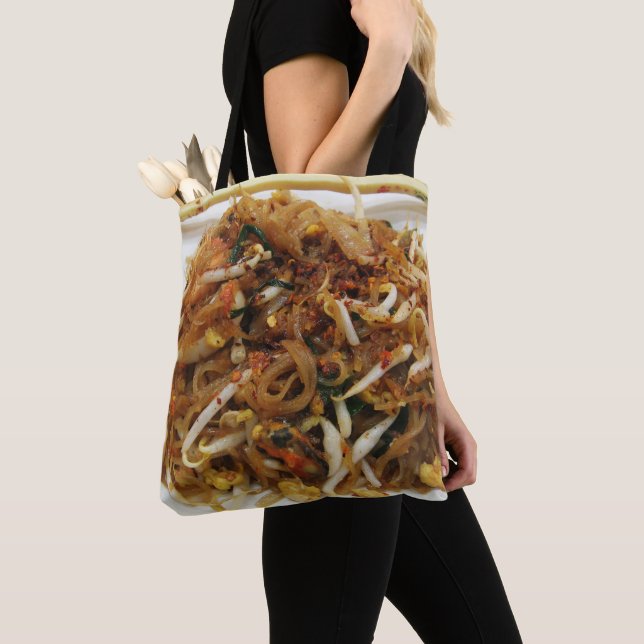 Pad Thai [ผัดไทย] Thailand Street Food Tote Bag (Close Up)