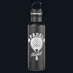 Padel Addict Tennis Ballsportart 710 Ml Water Bottle<br><div class="desc">Hammer Motiv zum Thema Padel. Super als Geschenk für Freunde oder Familie. Tolle Grafik für Fans des Tennis-ähnlichen Sports mit dem Titel: Padel Addict Tennis Ballsportart. Padel oder Paddel-Tennis ist eine Ableitung vom Tennis. Dabei unterscheiden sich die Tennisbälle, Schlager und Feld nur minimal. Gespielt wird der Rückschlagsport oft im Doppel....</div>