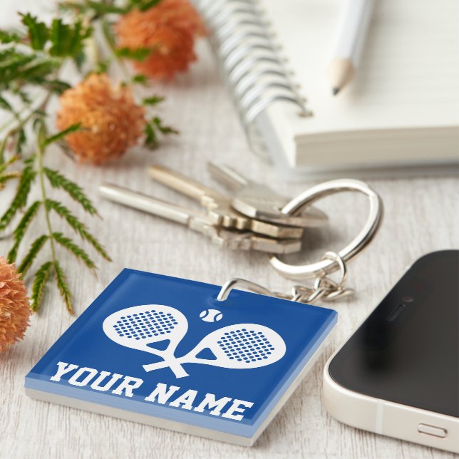 Padel tennis player keychain with custom name (Front Right)