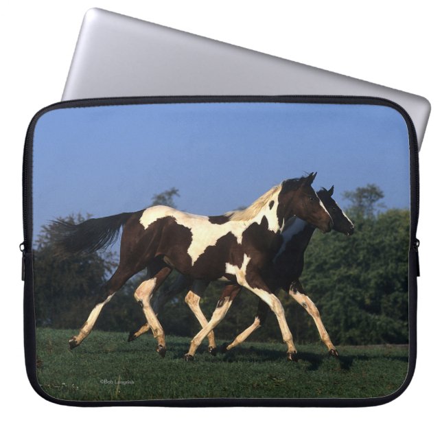 Paint Yearlings Running Laptop Sleeve (Front)