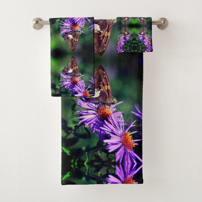Painted Lady Butterfly On Aster Flower Abstract    Bath Towel Set (Insitu)