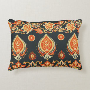 Paisley Floral: Oriental Ethnic Seamless Decorative Cushion
