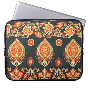 Paisley Floral: Oriental Ethnic Seamless Laptop Sleeve
