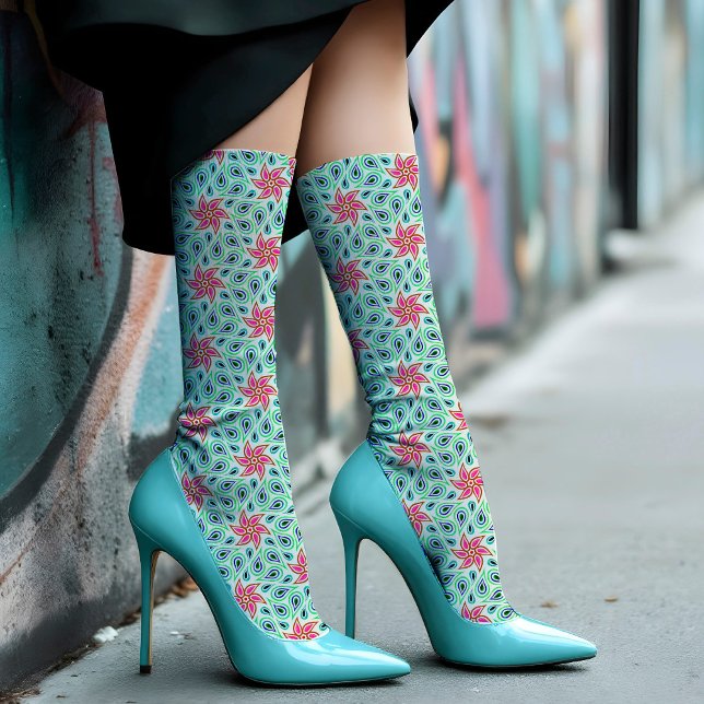    Paisley Flower Chic Pastel Green Floral Pattern Socks (Creator Uploaded)