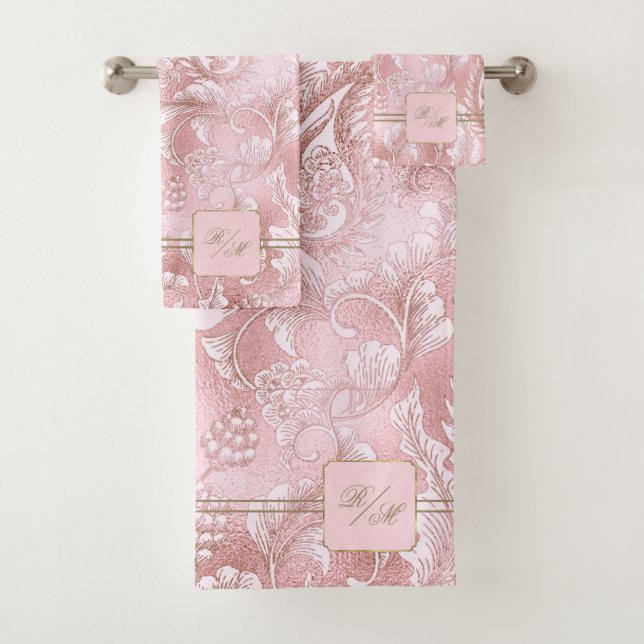 Paisley Garden Floral Monogram Pink/Gold ID750 Bath Towel Set (Insitu)