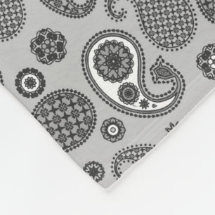 Paisley Pattern, Grey, Black and White   Fleece Bl Blanket