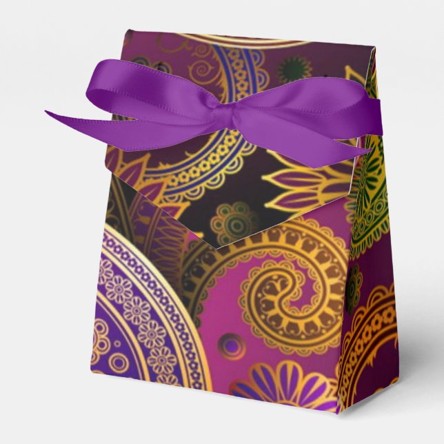 Paisley Purple Favour Box (Front Side)