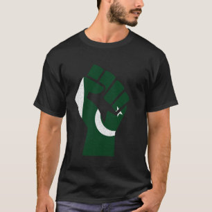 Pakistan Flag Pakistani Roots Handfist Pakistani P T-Shirt