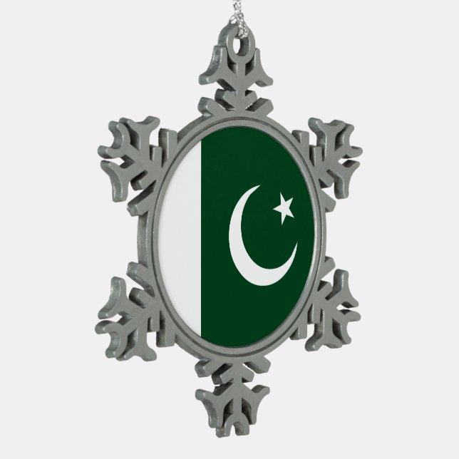 Pakistan Flag Snowflake Pewter Christmas Ornament (Left)
