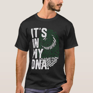 Pakistan Roots Flag Fingerprint Graphic Patriotic T-Shirt