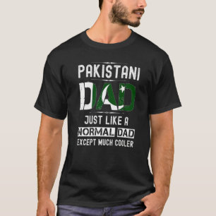 Pakistani Dad Fathers Day Pakistan Flag Men Birth T-Shirt