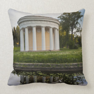 Palace of Czar Paul I, Temple of Friendship Cushion