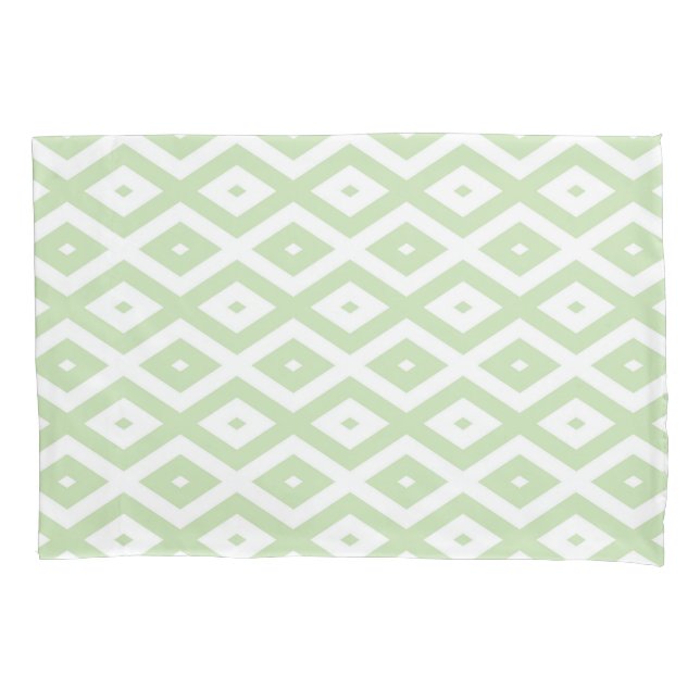 Pale green and white diamond pattern pillowcase (Front)
