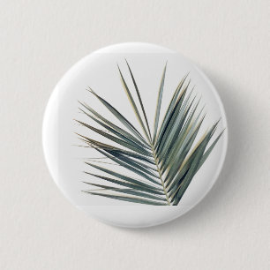 Pale green leaf 6 cm round badge