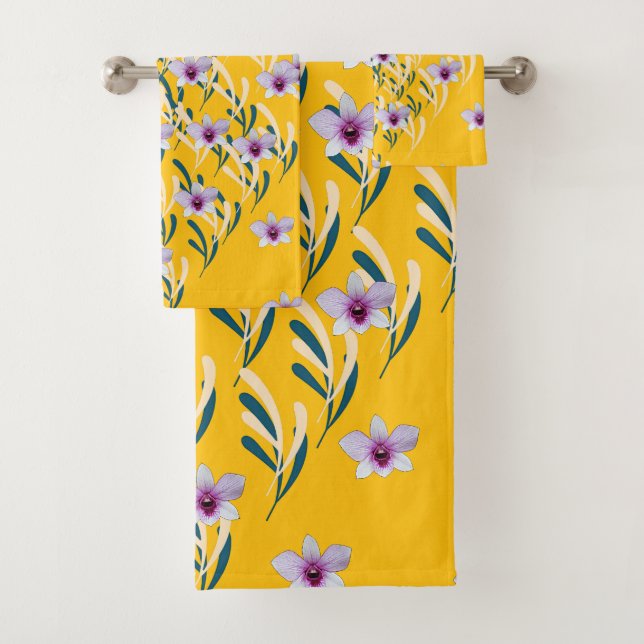Pale Leaf Gray Pattern Purple Center Floral Yellow Bath Towel Set (Insitu)