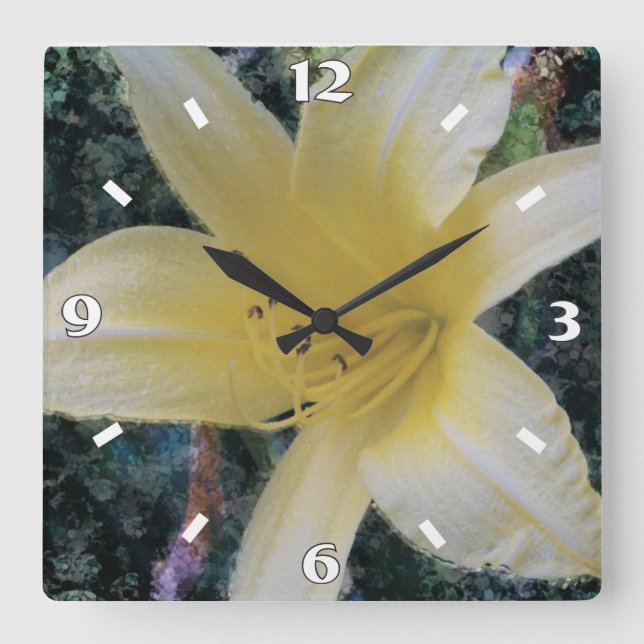 pale lily wall clock (Front)