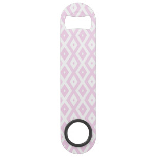 Pale pink and white diamond pattern