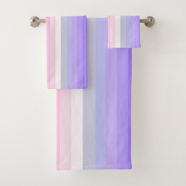 Pale Rainbow Stripes Bath Decor Bath Towel Set (Insitu)