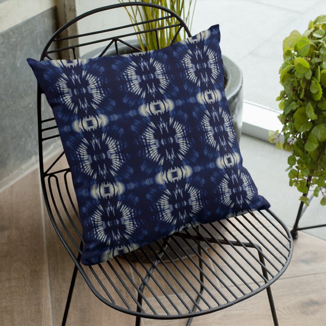 Palm Leaf in Delft Blue  Cushion (Creator Uploaded)
