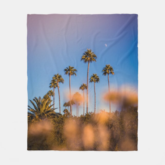 Palm tree under blue sky fleece blanket (Front)