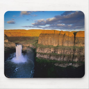 Palouse Falls in Washington Mouse Mat