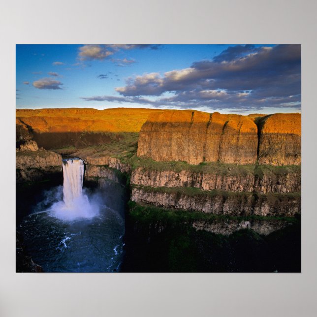 Palouse Falls in Washington Poster (Front)