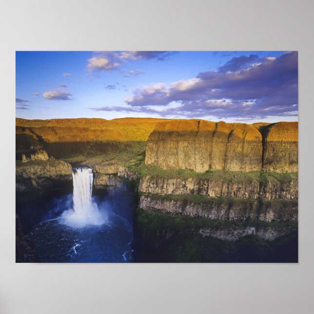 Palouse Falls State Park in Washington Poster (Front)