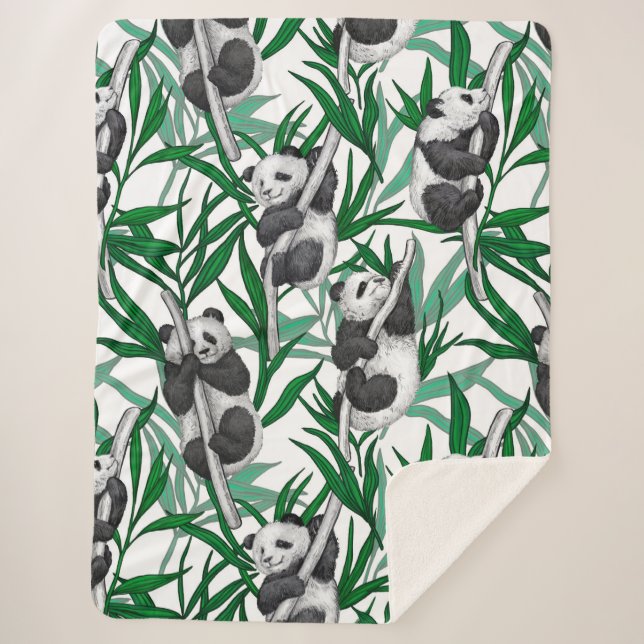 Panda cubs on sherpa blanket (Front)