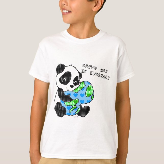 Panda hugs the earth / earthday T-Shirt (Front)