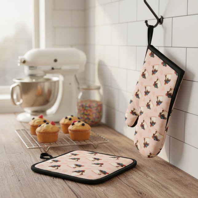 Panna Cotta & Chocolate  Oven Mitt & Pot Holder Set (Creator Uploaded)