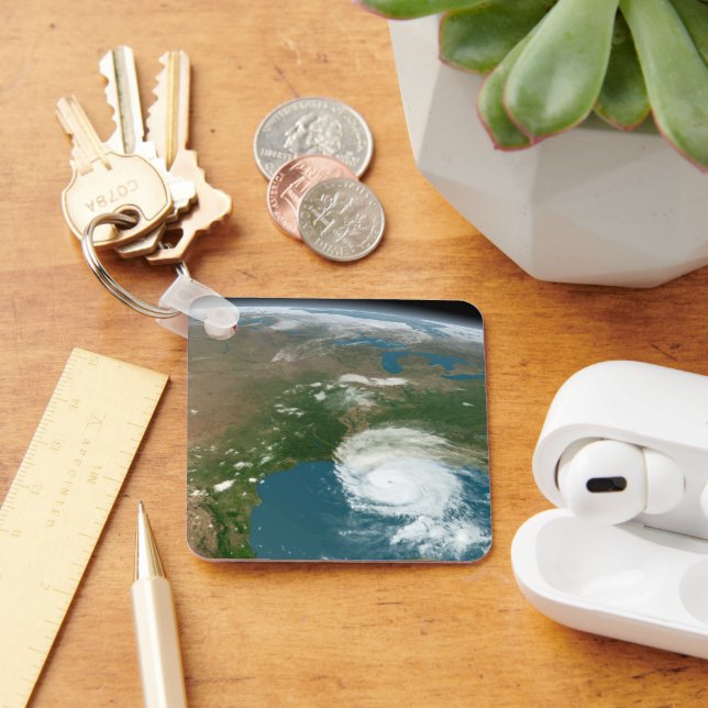 Panoramic Planet Earth And The Us. Key Ring (Desk)