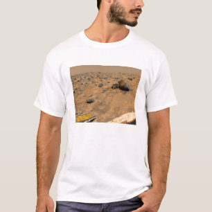 Panoramic view of Mars 5 T-Shirt