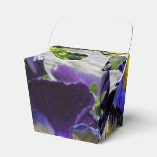 PANSIES! FAVOUR BOX