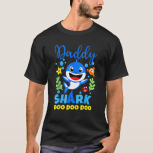 Papa Dad Father Shark Birthday Shark  Family Mothe T-Shirt