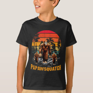 Papaw Squatch Funny Bigfoot Dad Sasquatch Yeti Ret T-Shirt
