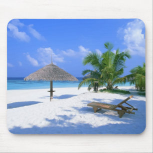 Paradise beach mouse mat