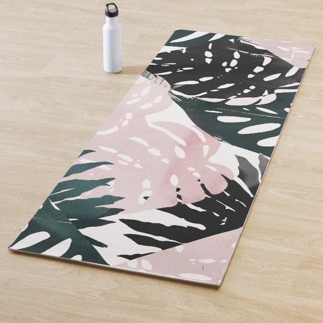 Paradise Palm Fronds Yoga Mat (In Situ)